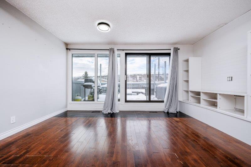 4309 Bowness Road Northwest, Calgary, 3 Bedrooms Bedrooms, 0 ,1.5 BathroomsBathrooms,Houses,For Rent,4309 Bowness Road Northwest,0,3344 4309 Bowness Road Northwest, Calgary, 3 Bedrooms Bedrooms, 0 ,1.5 BathroomsBathrooms,Houses,For Rent,4309 Bowness Road Northwest,0,3344