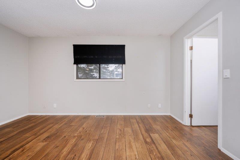4309 Bowness Road Northwest, Calgary, 3 Bedrooms Bedrooms, 0 ,1.5 BathroomsBathrooms,Houses,For Rent,4309 Bowness Road Northwest,0,3344 4309 Bowness Road Northwest, Calgary, 3 Bedrooms Bedrooms, 0 ,1.5 BathroomsBathrooms,Houses,For Rent,4309 Bowness Road Northwest,0,3344