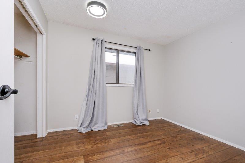 4309 Bowness Road Northwest, Calgary, 3 Bedrooms Bedrooms, 0 ,1.5 BathroomsBathrooms,Houses,For Rent,4309 Bowness Road Northwest,0,3344 4309 Bowness Road Northwest, Calgary, 3 Bedrooms Bedrooms, 0 ,1.5 BathroomsBathrooms,Houses,For Rent,4309 Bowness Road Northwest,0,3344