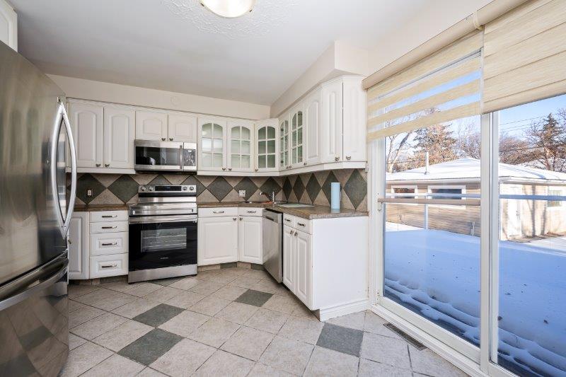 1040 18 Street Northeast, Calgary, 5 Bedrooms Bedrooms, 0 ,2 BathroomsBathrooms,Houses,For Rent,1040 18 Street Northeast,0,3346 1040 18 Street Northeast, Calgary, 5 Bedrooms Bedrooms, 0 ,2 BathroomsBathrooms,Houses,For Rent,1040 18 Street Northeast,0,3346