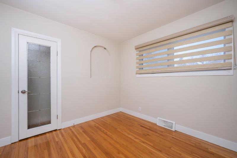 1040 18 Street Northeast, Calgary, 5 Bedrooms Bedrooms, 0 ,2 BathroomsBathrooms,Houses,For Rent,1040 18 Street Northeast,0,3346 1040 18 Street Northeast, Calgary, 5 Bedrooms Bedrooms, 0 ,2 BathroomsBathrooms,Houses,For Rent,1040 18 Street Northeast,0,3346