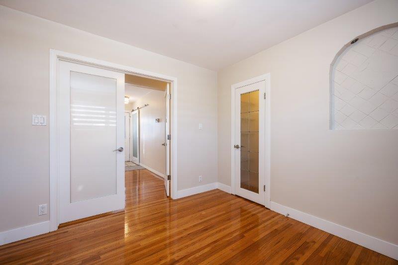 1040 18 Street Northeast, Calgary, 5 Bedrooms Bedrooms, 0 ,2 BathroomsBathrooms,Houses,For Rent,1040 18 Street Northeast,0,3346 1040 18 Street Northeast, Calgary, 5 Bedrooms Bedrooms, 0 ,2 BathroomsBathrooms,Houses,For Rent,1040 18 Street Northeast,0,3346