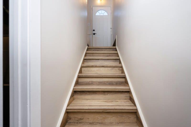 1040 18 Street Northeast, Calgary, 5 Bedrooms Bedrooms, 0 ,2 BathroomsBathrooms,Houses,For Rent,1040 18 Street Northeast,0,3346 1040 18 Street Northeast, Calgary, 5 Bedrooms Bedrooms, 0 ,2 BathroomsBathrooms,Houses,For Rent,1040 18 Street Northeast,0,3346