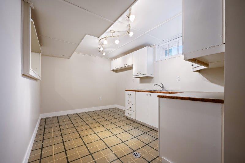 1040 18 Street Northeast, Calgary, 5 Bedrooms Bedrooms, 0 ,2 BathroomsBathrooms,Houses,For Rent,1040 18 Street Northeast,0,3346 1040 18 Street Northeast, Calgary, 5 Bedrooms Bedrooms, 0 ,2 BathroomsBathrooms,Houses,For Rent,1040 18 Street Northeast,0,3346