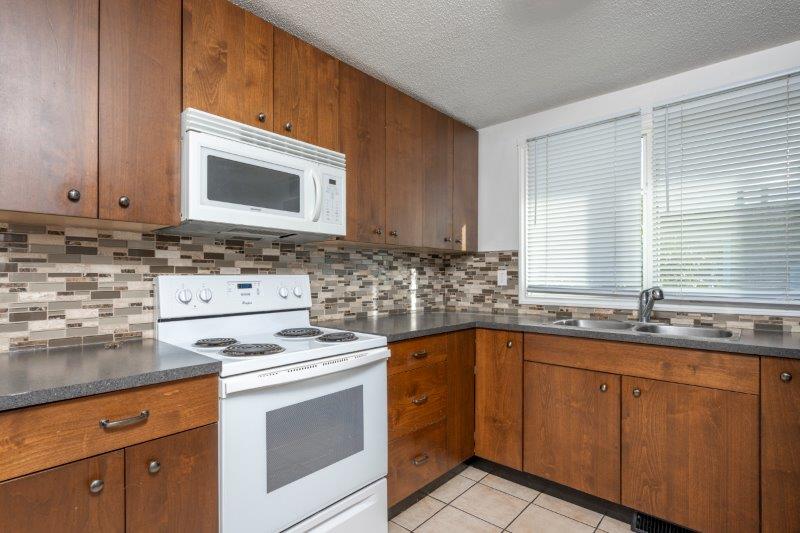 112 Pennsburg Way Southeast, Calgary, 2 Bedrooms Bedrooms, 0 ,1 BathroomBathrooms,Houses,For Rent,112 Pennsburg Way Southeast,0,3354