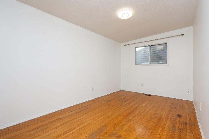 112 Pennsburg Way Southeast, Calgary, 2 Bedrooms Bedrooms, 0 ,1 BathroomBathrooms,Houses,For Rent,112 Pennsburg Way Southeast,0,3354