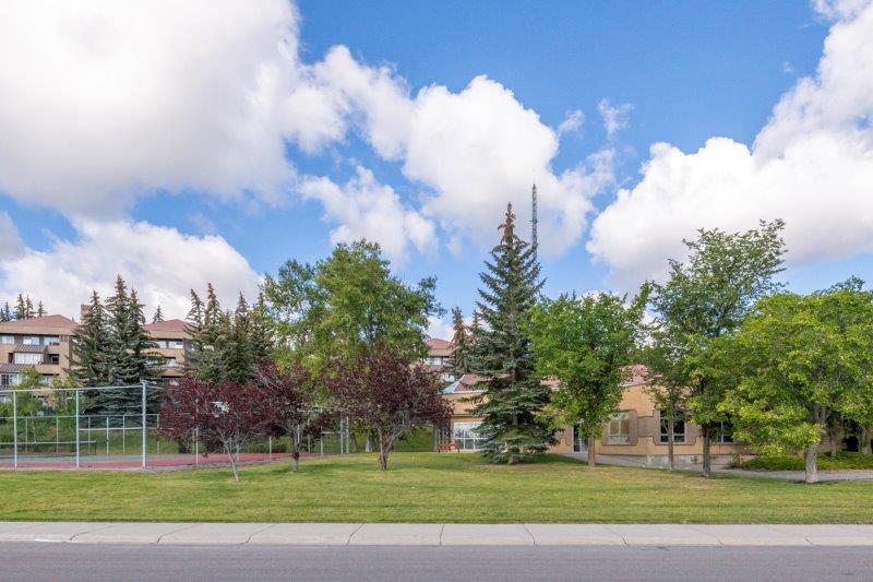 2, 220 Village Terrace Southwest, Calgary, 2 Bedrooms Bedrooms, 0 ,2 BathroomsBathrooms,Condos/Townhouses,For Rent,The News,2, 220 Village Terrace Southwest,0,3355
