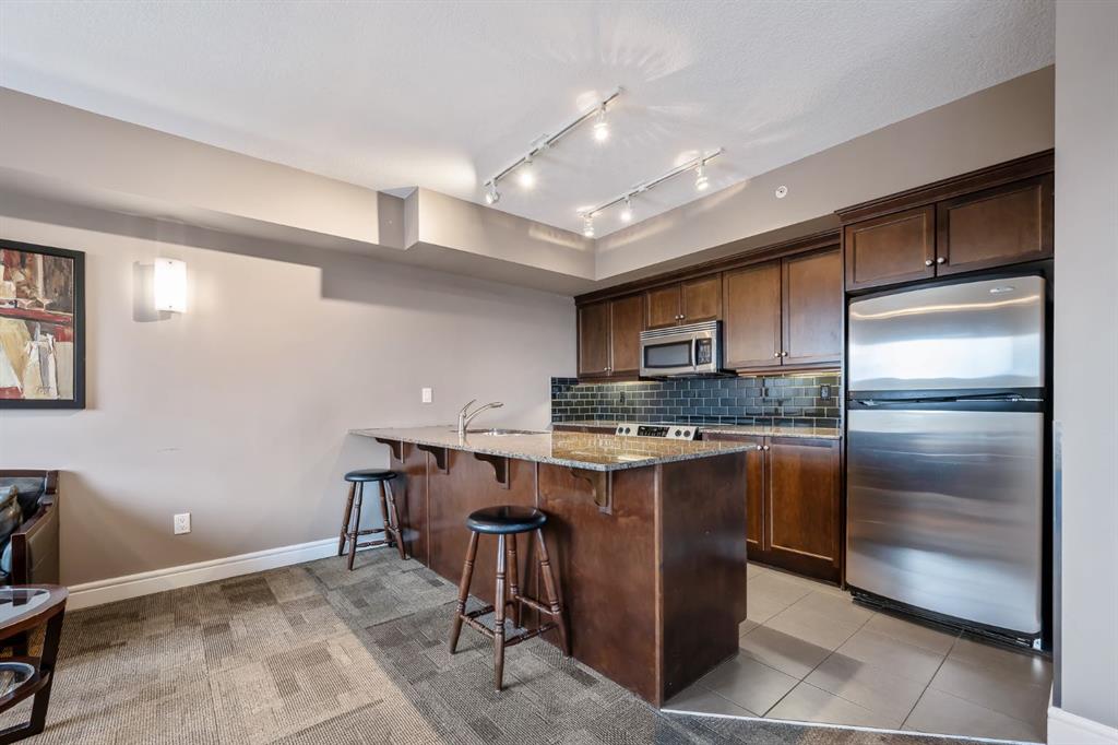 #1005, 910 5 Avenue SW, Calgary, 1 Bedroom Bedrooms, 0 ,1 BathroomBathrooms,Condos/Townhouses,For Sale,Five West Phase II,10,3357
