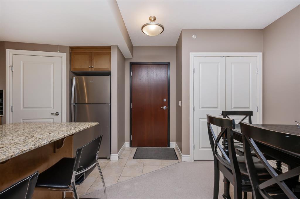 #1005, 910 5 Avenue SW, Calgary, 1 Bedroom Bedrooms, 0 ,1 BathroomBathrooms,Condos/Townhouses,For Sale,Five West Phase II,10,3357