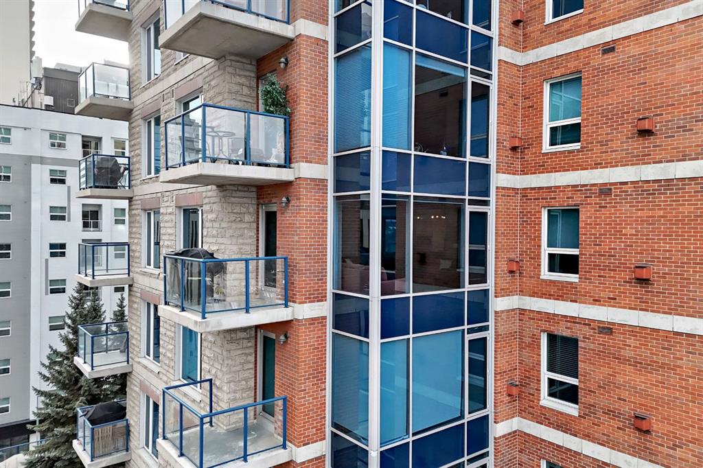 #1005, 910 5 Avenue SW, Calgary, 1 Bedroom Bedrooms, 0 ,1 BathroomBathrooms,Condos/Townhouses,For Sale,Five West Phase II,10,3357
