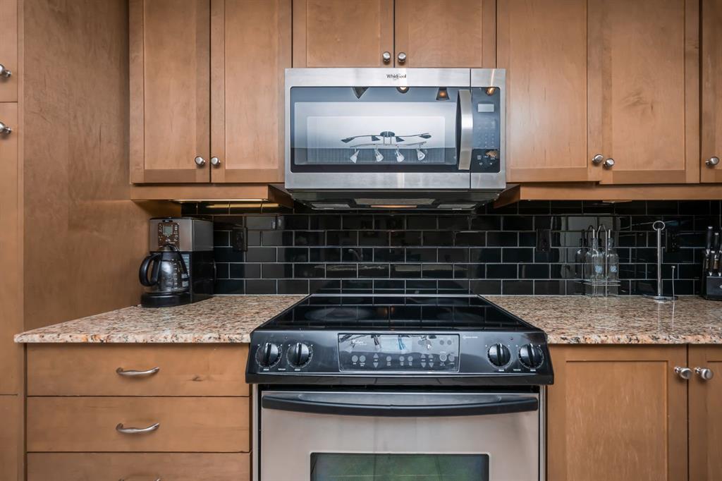 #1005, 910 5 Avenue SW, Calgary, 1 Bedroom Bedrooms, 0 ,1 BathroomBathrooms,Condos/Townhouses,For Sale,Five West Phase II,10,3357