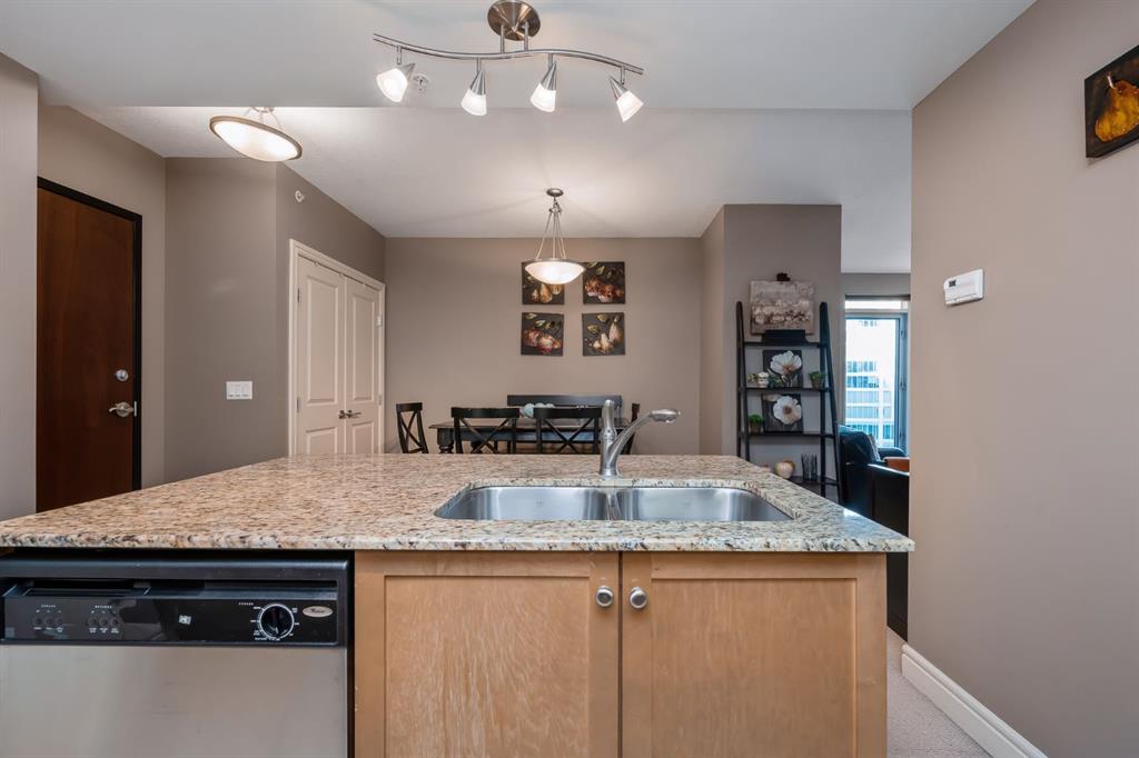 #1005, 910 5 Avenue SW, Calgary, 1 Bedroom Bedrooms, 0 ,1 BathroomBathrooms,Condos/Townhouses,For Sale,Five West Phase II,10,3357