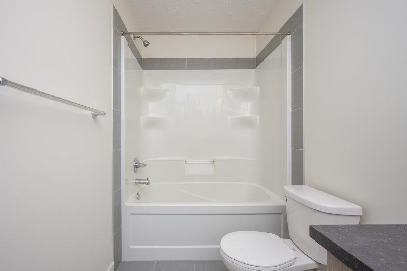 10 Walden Lane Southeast, Calgary, 3 Bedrooms Bedrooms, 0 ,3 BathroomsBathrooms,Condos/Townhouses,For Rent,Axis,10 Walden Lane Southeast,0,3359