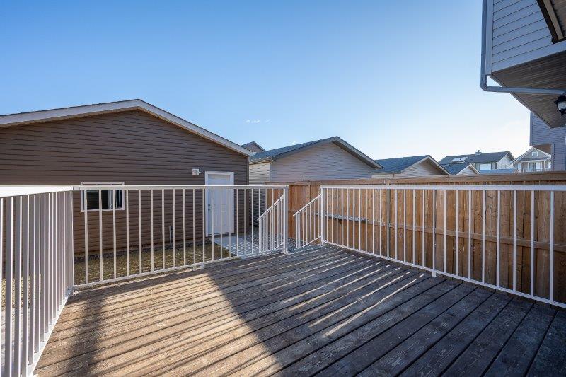 26 Howse Row Northeast, Calgary, 3 Bedrooms Bedrooms, 0 ,2.5 BathroomsBathrooms,Houses,For Rent,26 Howse Row Northeast,0,3360