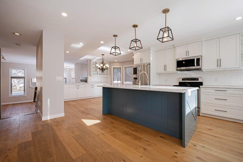 2175 11 Street Northwest, Calgary, 3 Bedrooms Bedrooms, 0 ,3.5 BathroomsBathrooms,Houses,For Rent,2175 11 Street Northwest,0,3361