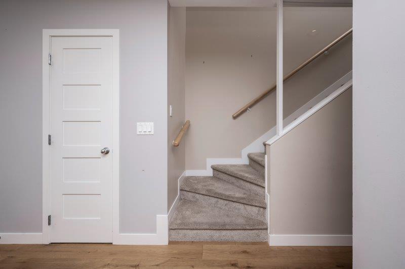 2175 11 Street Northwest, Calgary, 3 Bedrooms Bedrooms, 0 ,3.5 BathroomsBathrooms,Houses,For Rent,2175 11 Street Northwest,0,3361