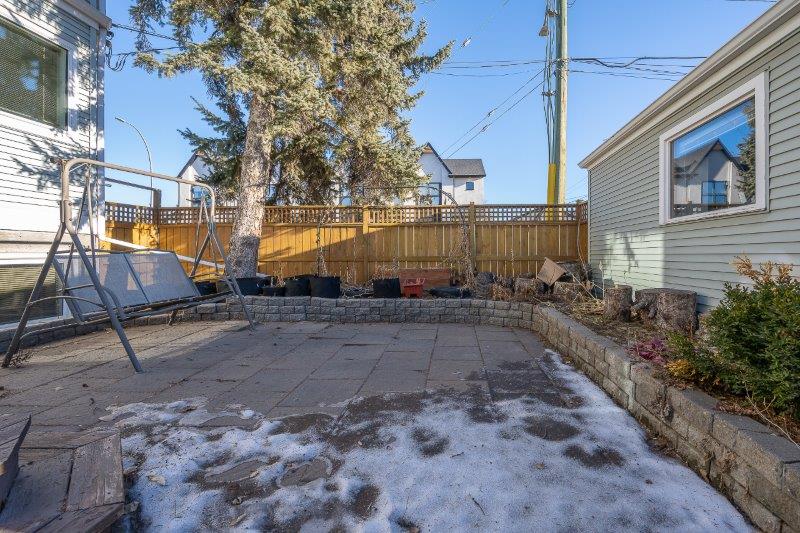 2175 11 Street Northwest, Calgary, 3 Bedrooms Bedrooms, 0 ,3.5 BathroomsBathrooms,Houses,For Rent,2175 11 Street Northwest,0,3361