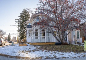 2175 11 Street Northwest, Calgary, 3 Bedrooms Bedrooms, 0 ,3.5 BathroomsBathrooms,Houses,For Rent,2175 11 Street Northwest,0,3361