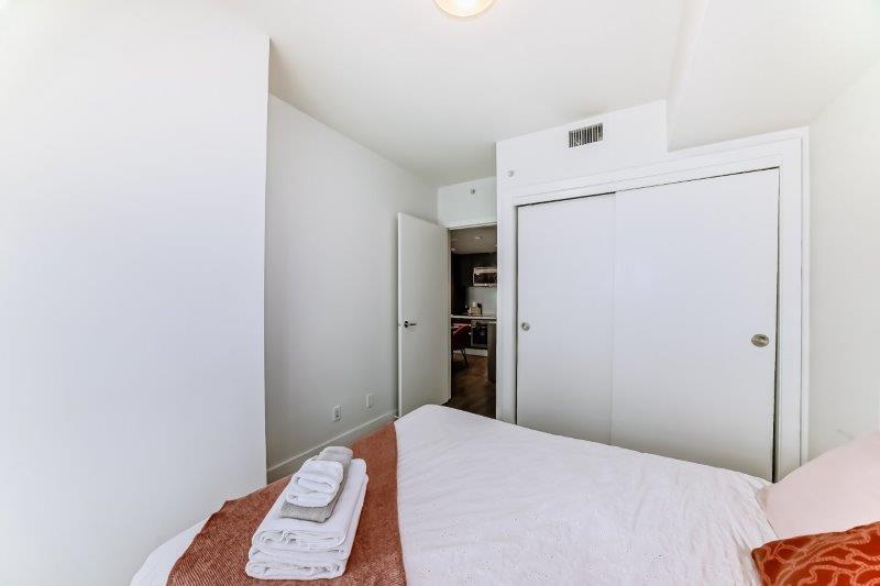 1605, 1188 3 Street SE, Calgary, 1 Bedroom Bedrooms, 0 ,1 BathroomBathrooms,Condos/Townhouses,For Rent,The Guardian South Tower,1605, 1188 3 Street SE,0,3365