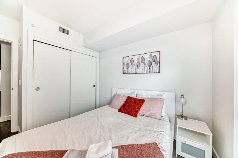 1605, 1188 3 Street SE, Calgary, 1 Bedroom Bedrooms, 0 ,1 BathroomBathrooms,Condos/Townhouses,For Rent,The Guardian South Tower,1605, 1188 3 Street SE,0,3365