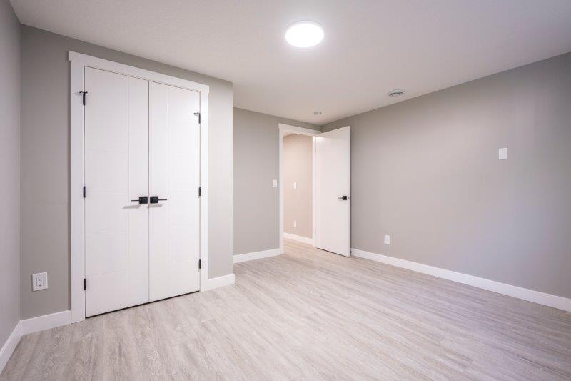 239R Allan Cres SE, Calgary, 2 Bedrooms Bedrooms, 0 ,1 BathroomBathrooms,Houses,For Rent,239R Allan Cres SE,0,3366