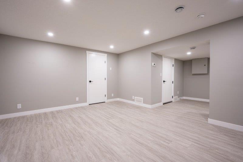 239R Allan Cres SE, Calgary, 2 Bedrooms Bedrooms, 0 ,1 BathroomBathrooms,Houses,For Rent,239R Allan Cres SE,0,3366