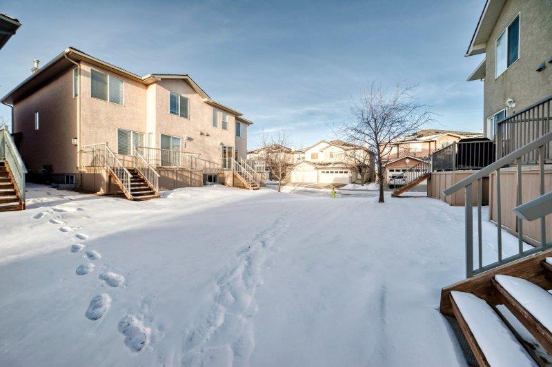 90 Royal Crest Point NW, Calgary, 3 Bedrooms Bedrooms, 0 ,2.5 BathroomsBathrooms,Houses,For Rent,90 Royal Crest Point NW,0,3368