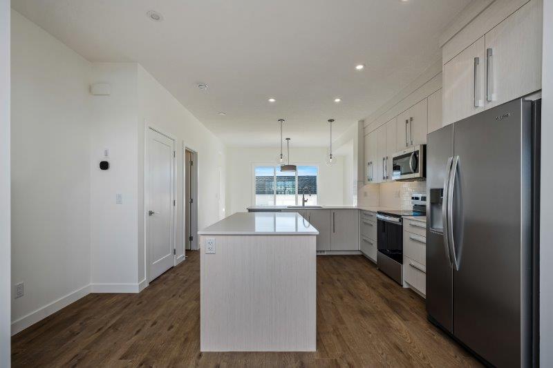 762 Chelsea Village, Chestermere, 3.5 Bedrooms Bedrooms, 0 ,2.5 BathroomsBathrooms,Condos/Townhouses,For Rent,762 Chelsea Village,0,3369