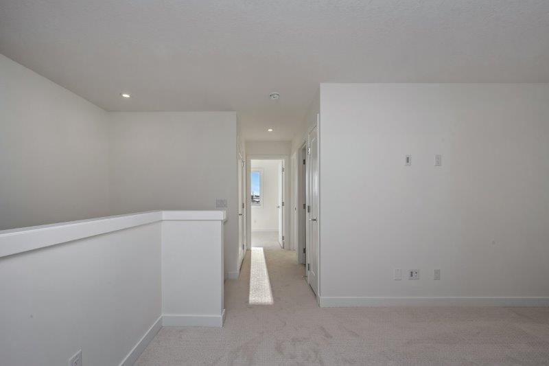 762 Chelsea Village, Chestermere, 3.5 Bedrooms Bedrooms, 0 ,2.5 BathroomsBathrooms,Condos/Townhouses,For Rent,762 Chelsea Village,0,3369