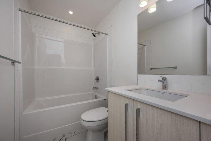 762 Chelsea Village, Chestermere, 3.5 Bedrooms Bedrooms, 0 ,2.5 BathroomsBathrooms,Condos/Townhouses,For Rent,762 Chelsea Village,0,3369