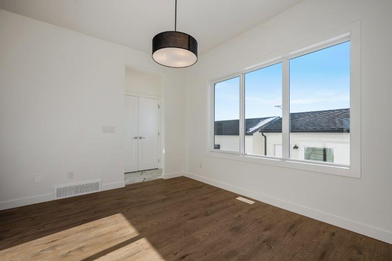 762 Chelsea Village, Chestermere, 3.5 Bedrooms Bedrooms, 0 ,2.5 BathroomsBathrooms,Condos/Townhouses,For Rent,762 Chelsea Village,0,3369