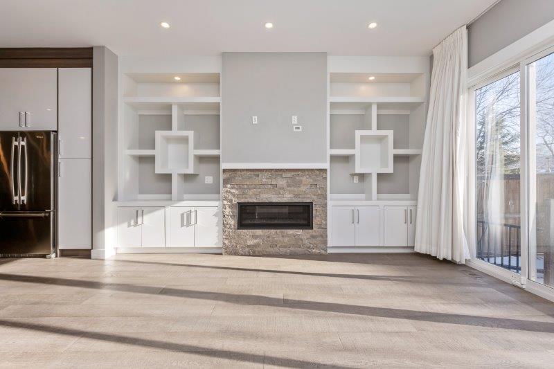 219 19 Avenue NW, Calgary, 4 Bedrooms Bedrooms, 0 ,3.5 BathroomsBathrooms,Houses,For Rent,219 19 Avenue NW,0,3370