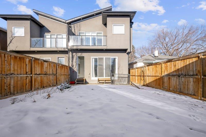 219 19 Avenue NW, Calgary, 4 Bedrooms Bedrooms, 0 ,3.5 BathroomsBathrooms,Houses,For Rent,219 19 Avenue NW,0,3370