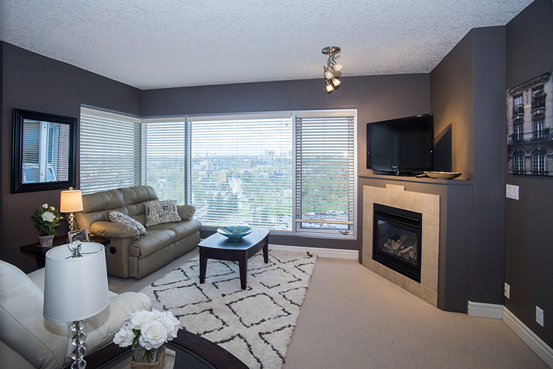 #1002, 920 5 Ave SW, Calgary, 1 Bedroom Bedrooms, 0 ,1 BathroomBathrooms,Condos/Townhouses,For Rent,FIVE WEST , #1002, 920 5 Ave SW,0,1258