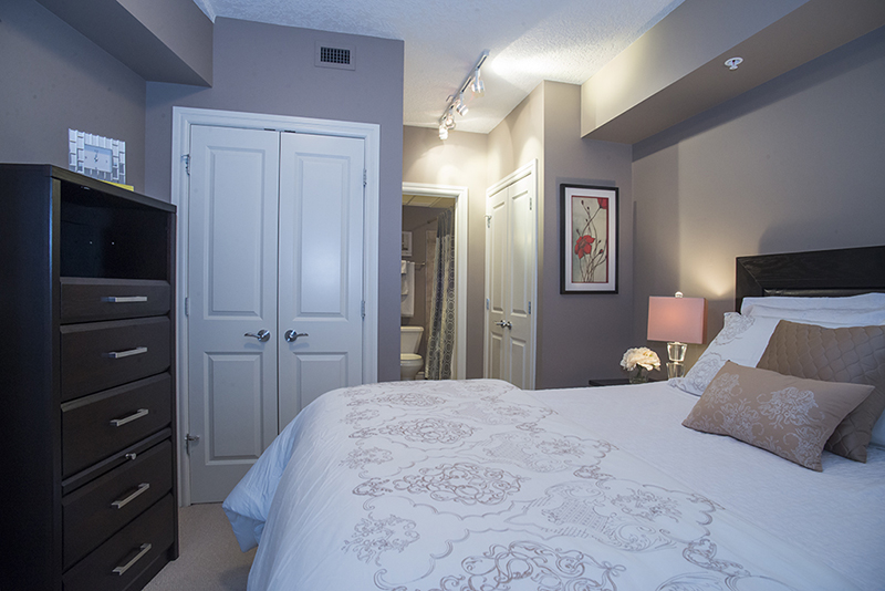 #1002, 920 5 Ave SW, Calgary, 1 Bedroom Bedrooms, 0 ,1 BathroomBathrooms,Condos/Townhouses,For Rent,FIVE WEST , #1002, 920 5 Ave SW,0,1258