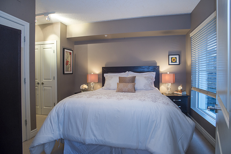 #1002, 920 5 Ave SW, Calgary, 1 Bedroom Bedrooms, 0 ,1 BathroomBathrooms,Condos/Townhouses,For Rent,FIVE WEST , #1002, 920 5 Ave SW,0,1258