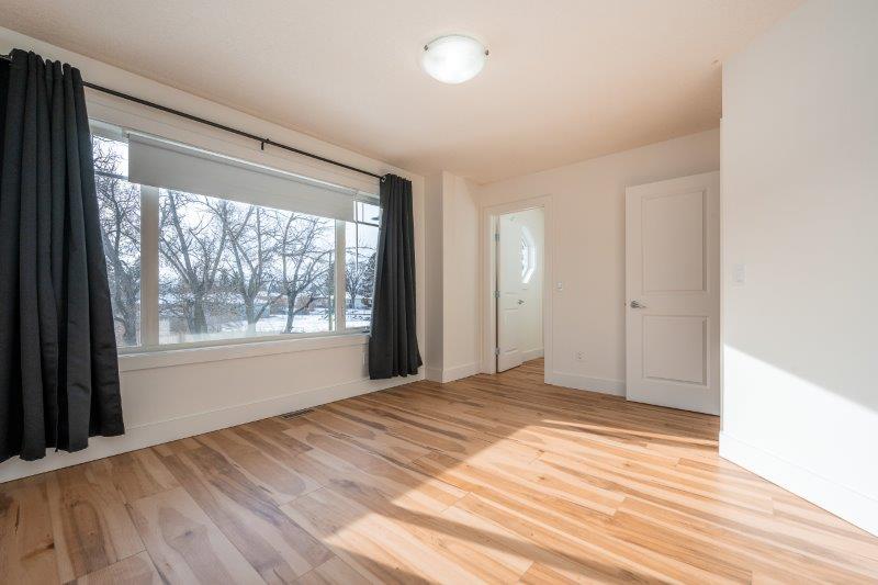 T2M 2A1, Calgary, 3.5 Bedrooms Bedrooms, 0 ,2.5 BathroomsBathrooms,Houses,For Rent,T2M 2A1,0,3373