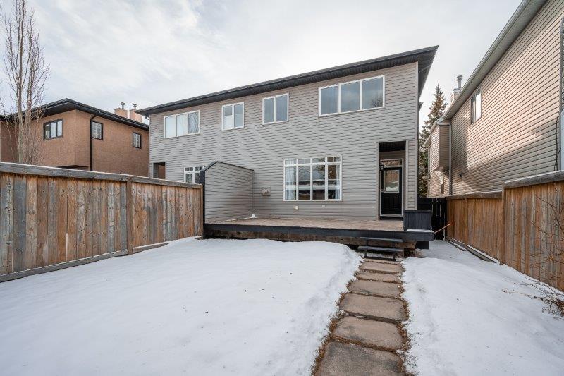 T2M 2A1, Calgary, 3.5 Bedrooms Bedrooms, 0 ,2.5 BathroomsBathrooms,Houses,For Rent,T2M 2A1,0,3373