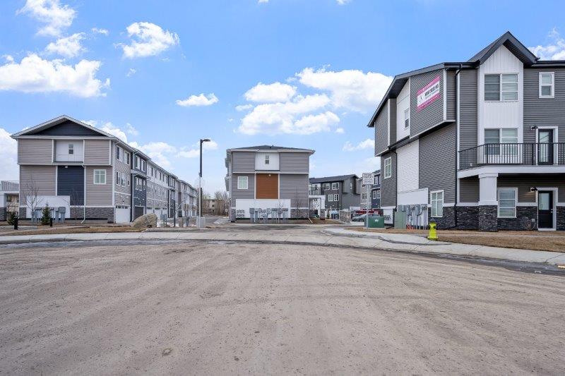151, 141 Prince Court, Rockyview County, 4 Bedrooms Bedrooms, 0 ,2.5 BathroomsBathrooms,Condos/Townhouses,For Rent,Arabella Townhomes,151, 141 Prince Court,0,3375