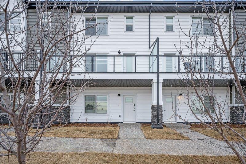 151, 141 Prince Court, Rockyview County, 4 Bedrooms Bedrooms, 0 ,2.5 BathroomsBathrooms,Condos/Townhouses,For Rent,Arabella Townhomes,151, 141 Prince Court,0,3375