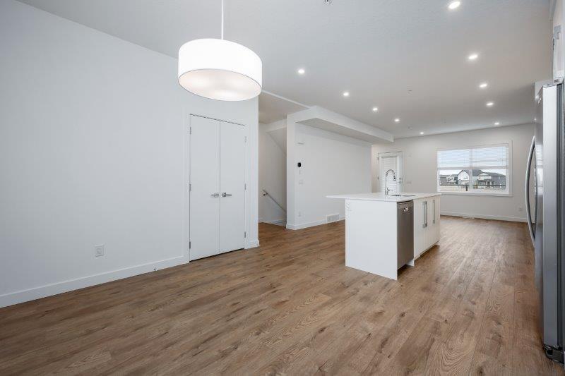 151, 141 Prince Court, Rockyview County, 4 Bedrooms Bedrooms, 0 ,2.5 BathroomsBathrooms,Condos/Townhouses,For Rent,Arabella Townhomes,151, 141 Prince Court,0,3375