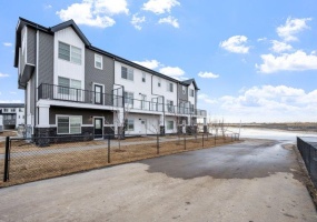 151, 141 Prince Court, Rockyview County, 4 Bedrooms Bedrooms, 0 ,2.5 BathroomsBathrooms,Condos/Townhouses,For Rent,Arabella Townhomes,151, 141 Prince Court,0,3375