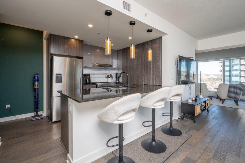 1906, 930 6 Ave SW, Calgary, 2 Bedrooms Bedrooms, 0 ,2 BathroomsBathrooms,Condos/Townhouses,For Rent,Vogue,1906, 930 6 Ave SW,0,3377