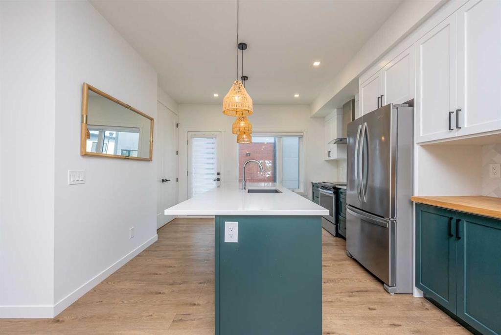 408 Greenbriar Common NW, Calagry, 2 Bedrooms Bedrooms, 0 ,3 BathroomsBathrooms,Condos/Townhouses,For Sale,0,3378