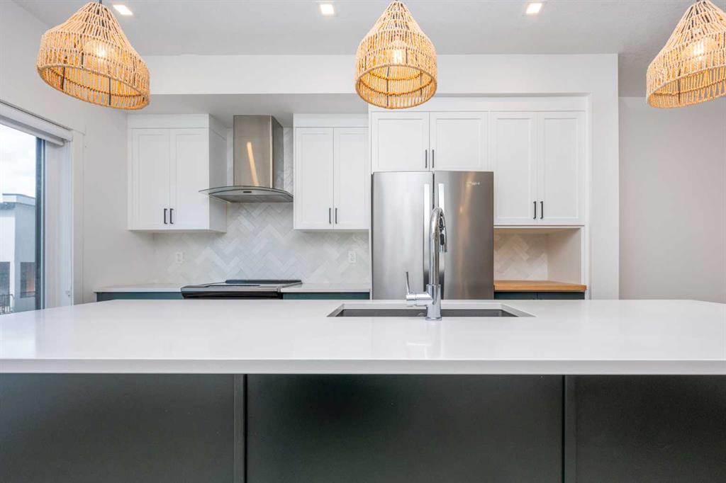 408 Greenbriar Common NW, Calagry, 2 Bedrooms Bedrooms, 0 ,3 BathroomsBathrooms,Condos/Townhouses,For Sale,0,3378