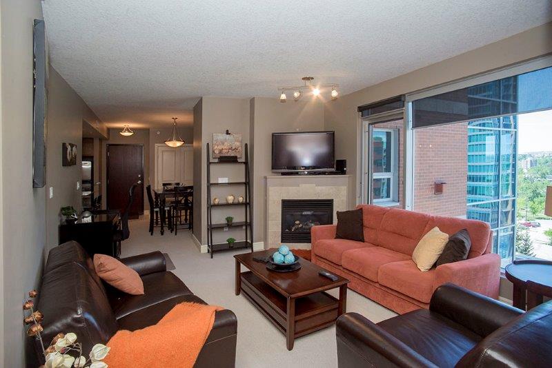 #1005, 910 5 Ave SW, Calgary, 1 Bedroom Bedrooms, 0 ,1 BathroomBathrooms,Condos/Townhouses,For Rent,FIVE WEST – TOWER 2,#1005, 910 5 Ave SW,0,1259