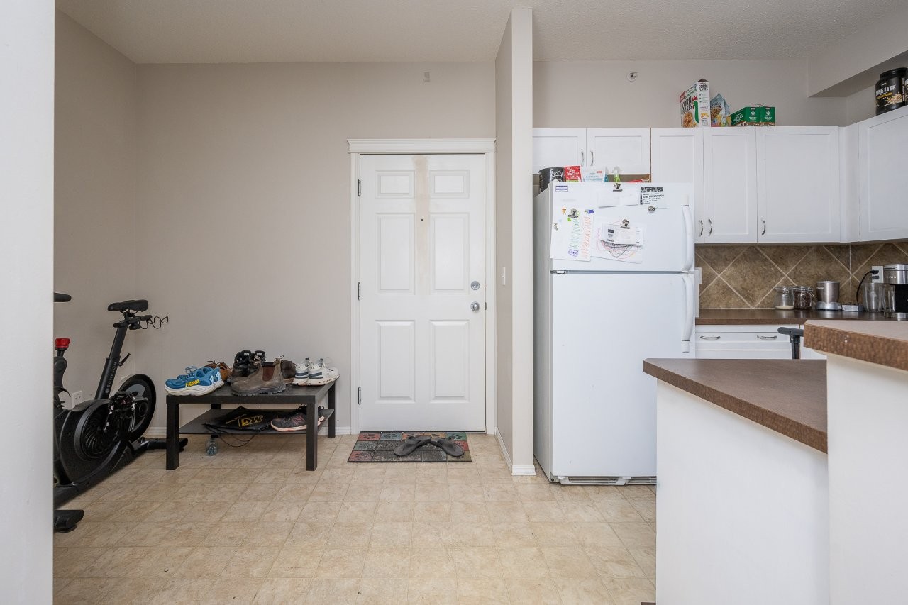 8303, 70 Panamount Dr NW, Calgary, 1 Bedroom Bedrooms, 0 ,0,Condos/Townhouses,For Rent,Panamount Place,8303, 70 Panamount Dr NW ,0,3381