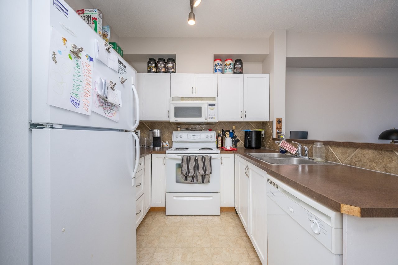 8303, 70 Panamount Dr NW, Calgary, 1 Bedroom Bedrooms, 0 ,0,Condos/Townhouses,For Rent,Panamount Place,8303, 70 Panamount Dr NW ,0,3381