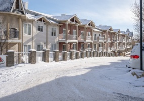 8303, 70 Panamount Dr NW, Calgary, 1 Bedroom Bedrooms, 0 ,0,Condos/Townhouses,For Rent,Panamount Place,8303, 70 Panamount Dr NW ,0,3381