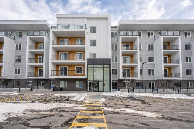 2220, 63 Corner Glen Cres NE, Calgary, 2 Bedrooms Bedrooms, 0 ,2 BathroomsBathrooms,Condos/Townhouses,For Rent,Myne,2220, 63 Corner Glen Cres NE,0,3382